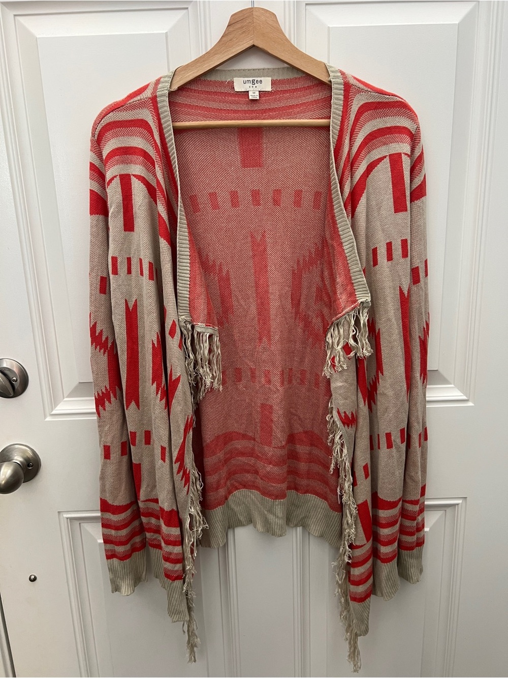 Umgee USA Red Tan Geometric Southwestern Fringe Open Front Cardigan A8789 Medium